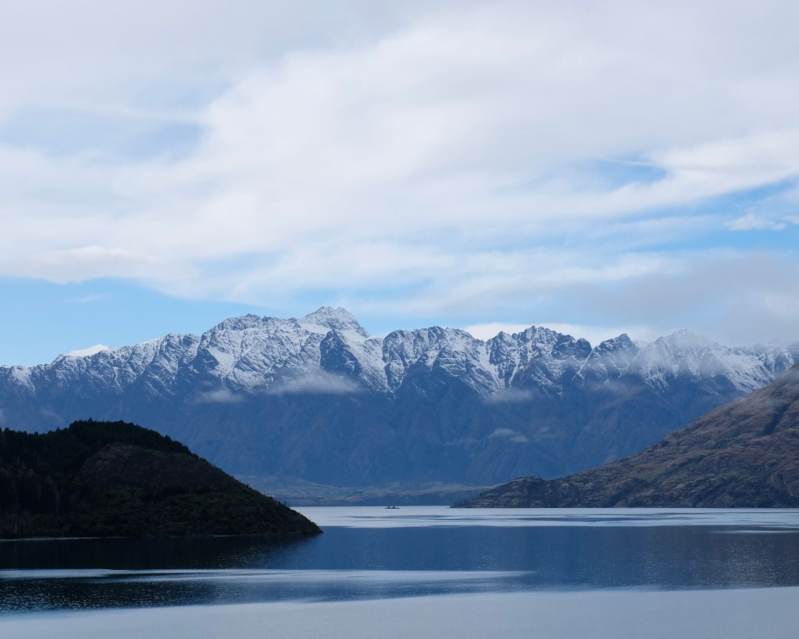 New Zealand alpine fjord and dramatic mountain peaks